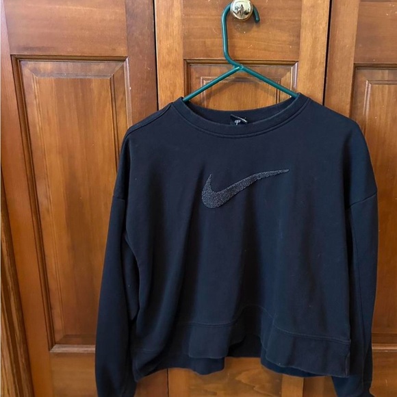 Nike Black Crew Neck Sweater with Iconic Swoosh - Picture 1 of 1